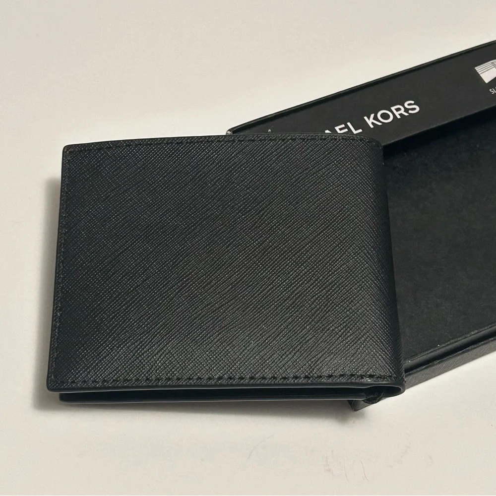 Michael Kors - Mens Black Slim Billfold Wallet (BRAND NEW IN BOX) Ret. $98